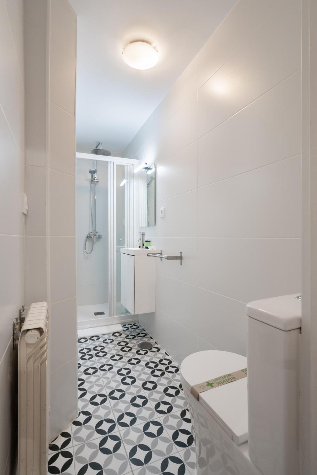 Apartamento En La Plaza De Lavapies Alquiler Temporal Madryt Zewnętrze zdjęcie